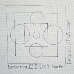 DeWormer IV : pattern for using up scrap wool worms.